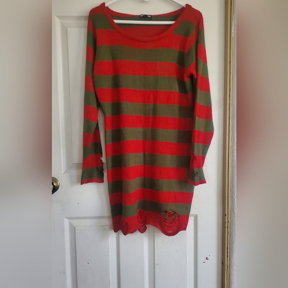 Hot Topic A Nightmare On Elm Street Freddy Krueger Distressed Dress, Large - Picture 3 of 8